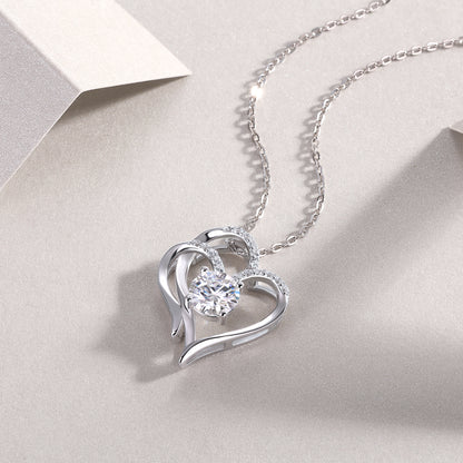 1Heart To Heart - A Fashionable And Luxurious Diamond Jewelry Pendant Set With 1-carat Moissan Diamond S925 Sterling Silver And Platinum
